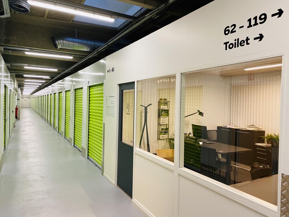 Billede af reception og depotrum